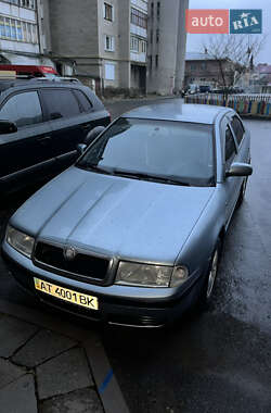 Ліфтбек Skoda Octavia 2002 в Івано-Франківську
