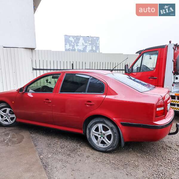 Skoda Octavia 2000