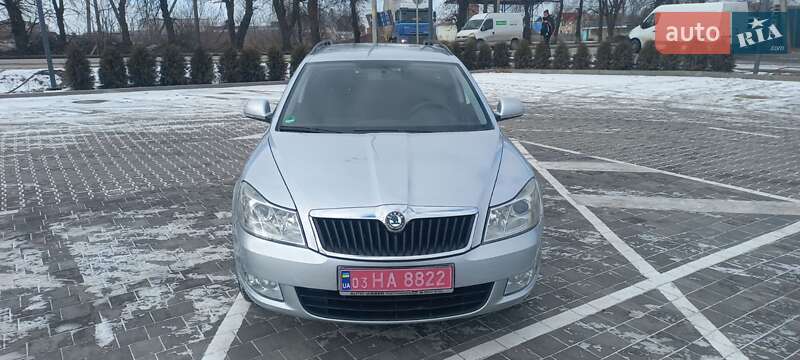 Універсал Skoda Octavia 2010 в Вінниці