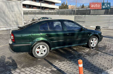 Лифтбек Skoda Octavia 2002 в Виннице