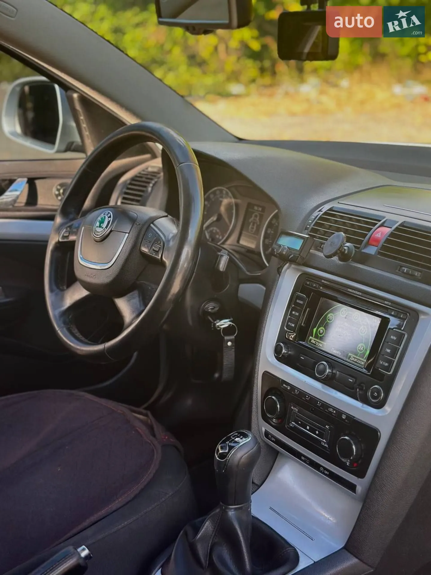 2011 Skoda Octavia - мініатюра 10