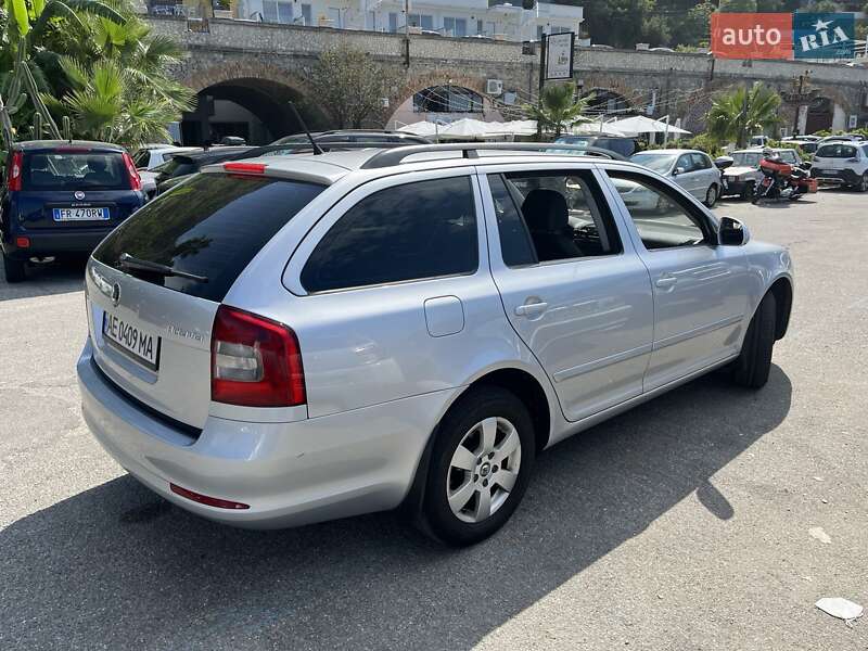 Универсал Skoda Octavia 2012 в Днепре