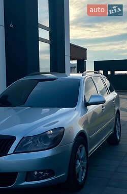 Универсал Skoda Octavia 2012 в Ивано-Франковске