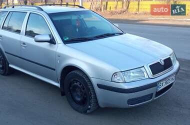 Универсал Skoda Octavia 2003 в Староконстантинове