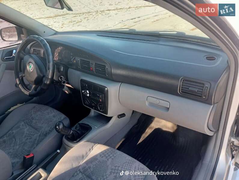 Ліфтбек Skoda Octavia 2000 в Прилуках
