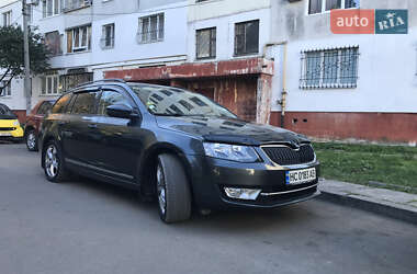 Універсал Skoda Octavia 2015 в Львові