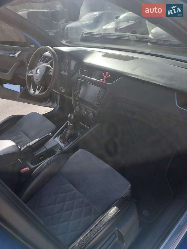Лифтбек Skoda Octavia 2015 в Житомире