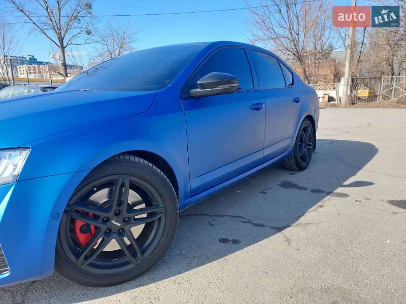 Лифтбек Skoda Octavia 2015 в Житомире