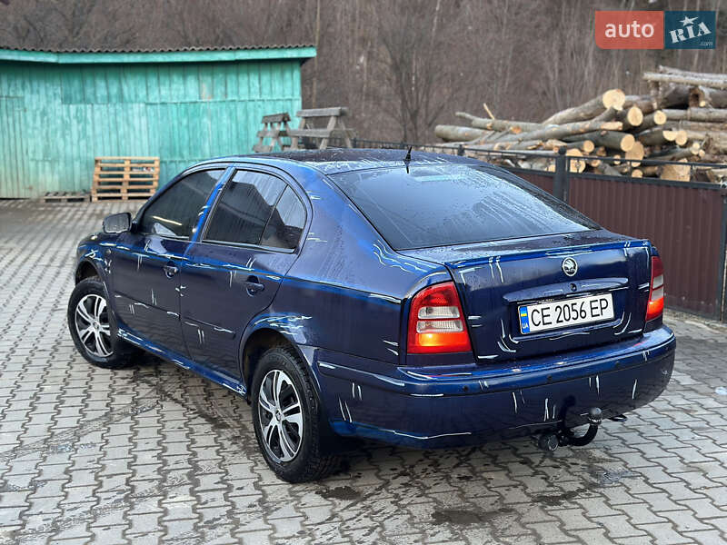 Ліфтбек Skoda Octavia 1999 в Чернівцях