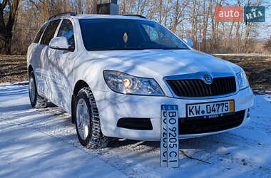 Універсал Skoda Octavia 2010 в Тернополі