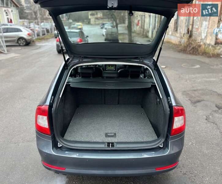 Универсал Skoda Octavia 2009 в Виннице