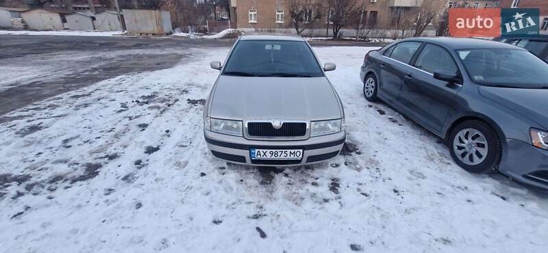 Ліфтбек Skoda Octavia 2005 в Харкові