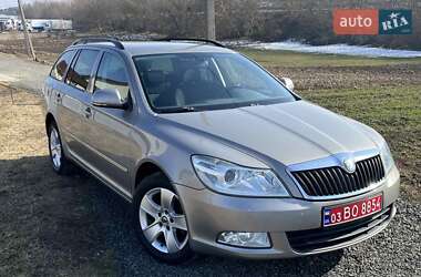 Універсал Skoda Octavia 2010 в Луцьку