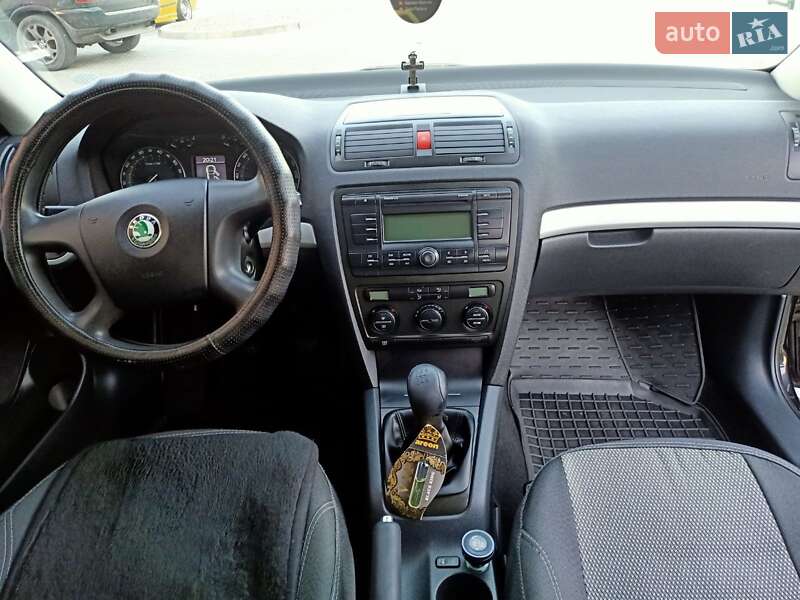 Ліфтбек Skoda Octavia 2005 в Одесі
