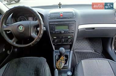 Ліфтбек Skoda Octavia 2005 в 