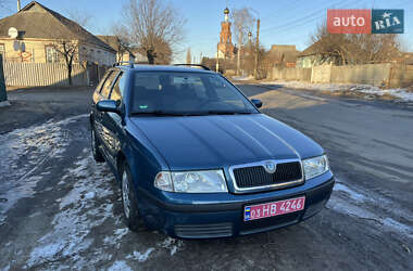 Універсал Skoda Octavia 2003 в Охтирці