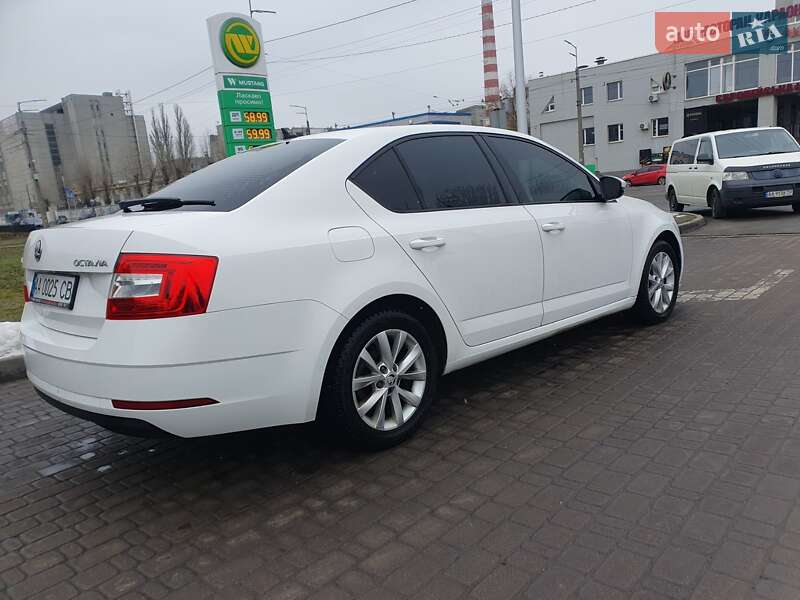 Лифтбек Skoda Octavia 2017 в Киеве фото 11 Лифтбек Skoda Octavia 2017 в Киеве