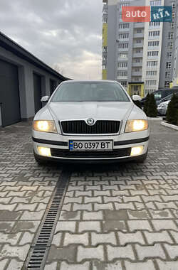 Лифтбек Skoda Octavia 2008 в 