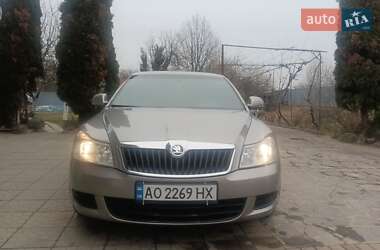 Лифтбек Skoda Octavia 2009 в 