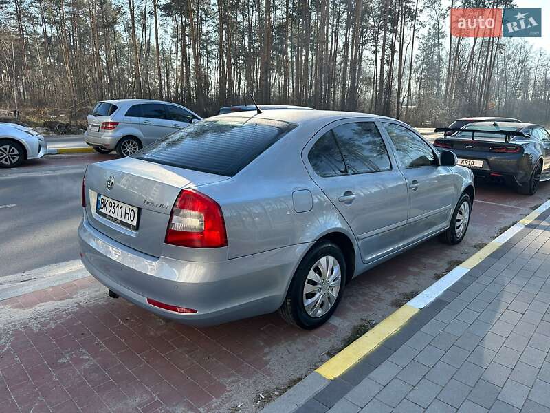 Лифтбек Skoda Octavia 2010 в Киеве