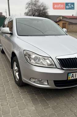 Лифтбек Skoda Octavia 2012 в Буче