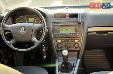 Лифтбек Skoda Octavia 2008 в 