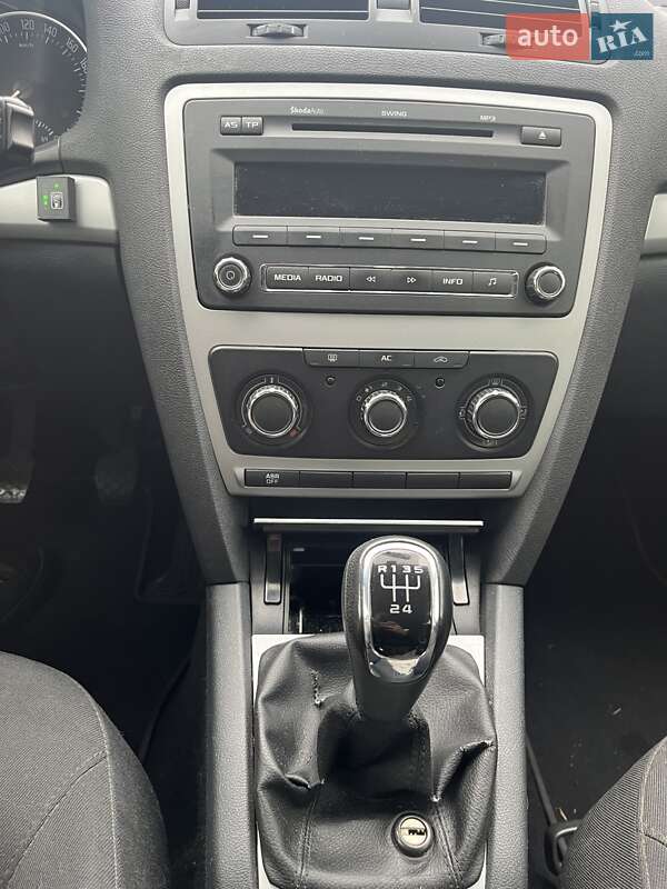 Лифтбек Skoda Octavia 2012 в Киеве