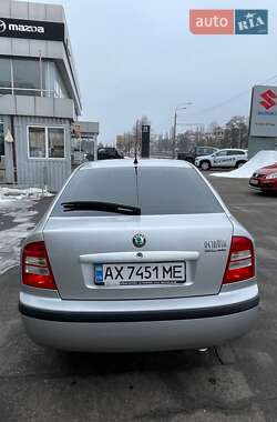 Лифтбек Skoda Octavia 2004 в 