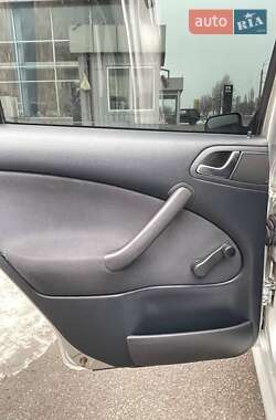 Лифтбек Skoda Octavia 2004 в 