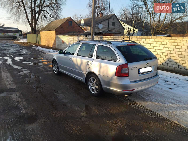 Універсал Skoda Octavia 2008 в Харкові