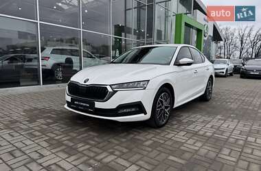 Лифтбек Skoda Octavia 2020 в Киеве