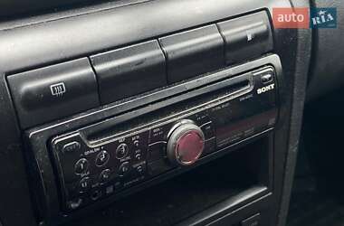 Ліфтбек Skoda Octavia 2004 в 