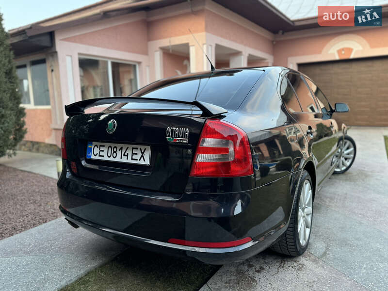 Лифтбек Skoda Octavia 2006 в Черновцах