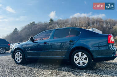 Лифтбек Skoda Octavia 2012 в 