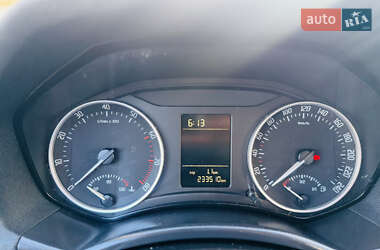 Лифтбек Skoda Octavia 2012 в 