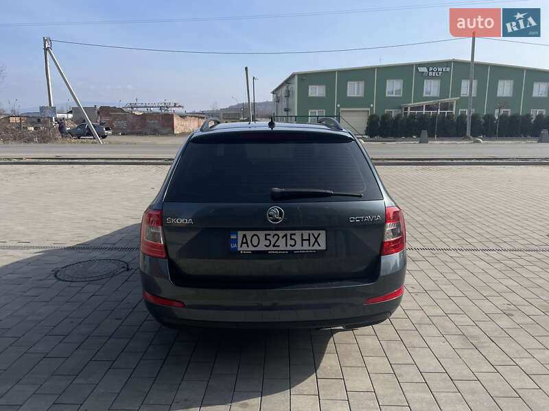 Універсал Skoda Octavia 2015 в Мукачевому