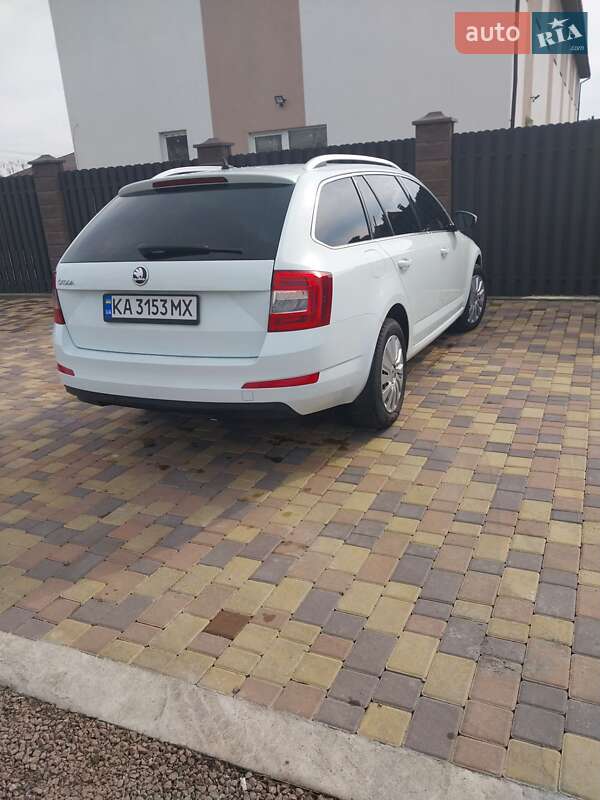 Универсал Skoda Octavia 2015 в Киеве