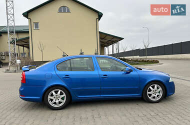 Лифтбек Skoda Octavia 2006 в Луцке