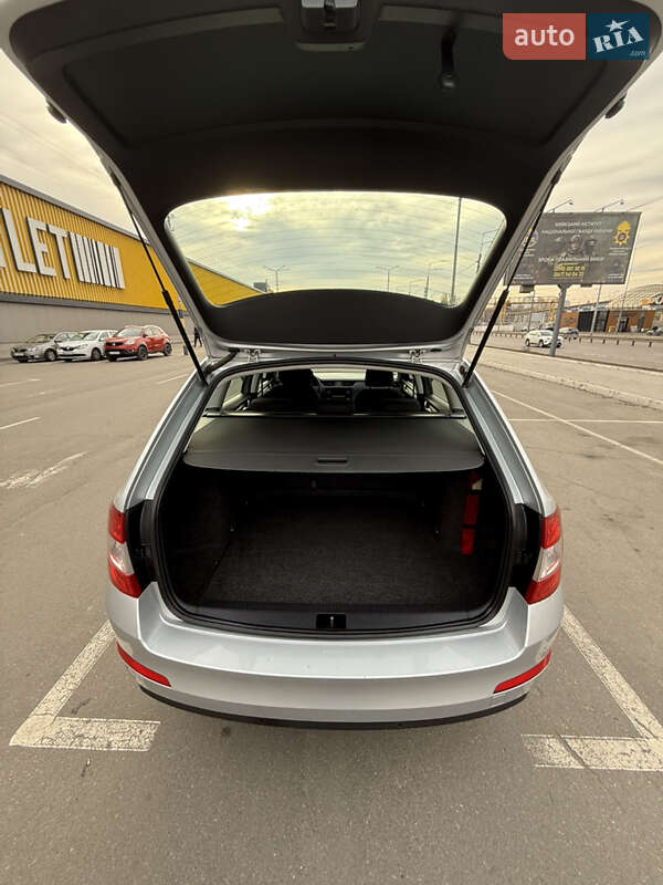 Універсал Skoda Octavia 2015 в Києві