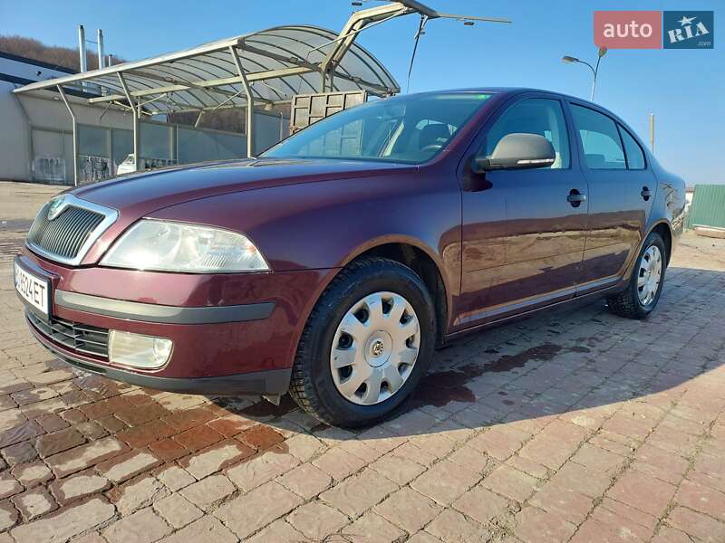 Лифтбек Skoda Octavia 2011 в Теребовле