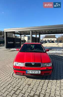 Лифтбек Skoda Octavia 1996 в 