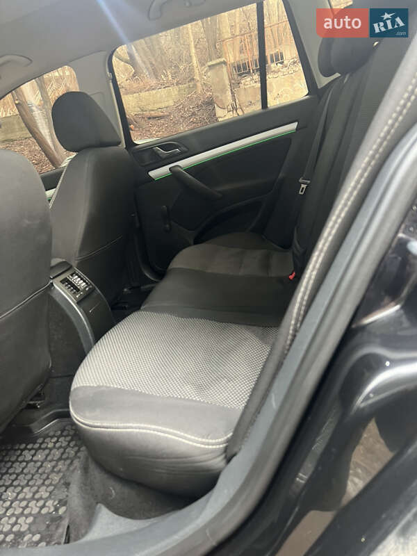 Универсал Skoda Octavia 2011 в Львове