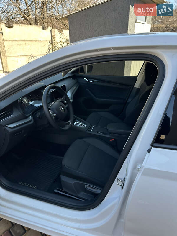 Ліфтбек Skoda Octavia 2020 в Кривому Розі