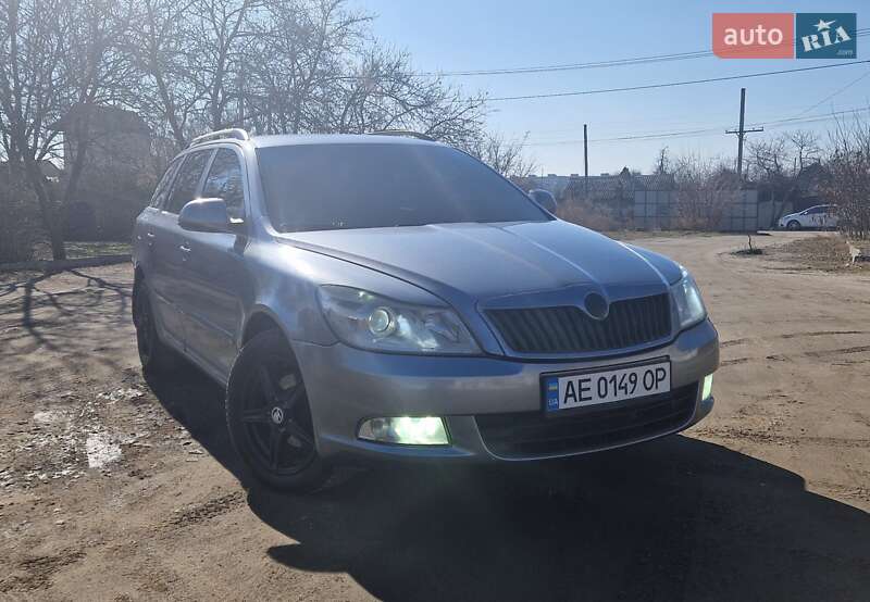 Универсал Skoda Octavia 2011 в Павлограде фото 2 Универсал Skoda Octavia 2011 в Павлограде
