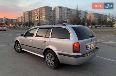 Універсал Skoda Octavia 2003 в Надвірній