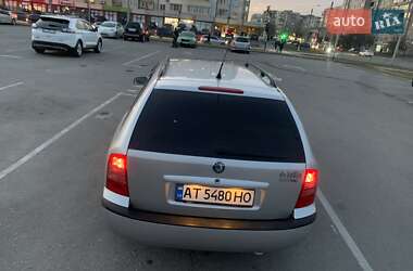 Універсал Skoda Octavia 2003 в Надвірній