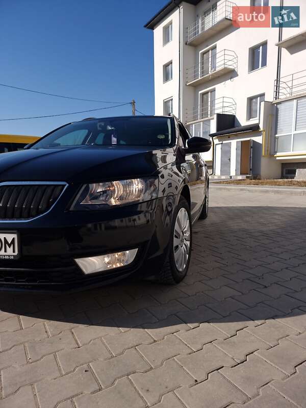 Універсал Skoda Octavia 2015 в Самборі