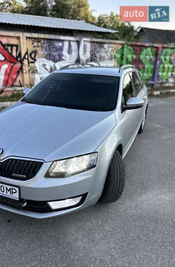 Універсал Skoda Octavia 2014 в Харкові