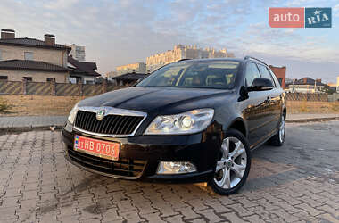 Универсал Skoda Octavia 2012 в Ровно