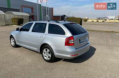 Універсал Skoda Octavia 2009 в Береговому